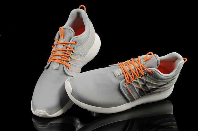 Roshe run Dyn FW QS femme vente foot locker en stock